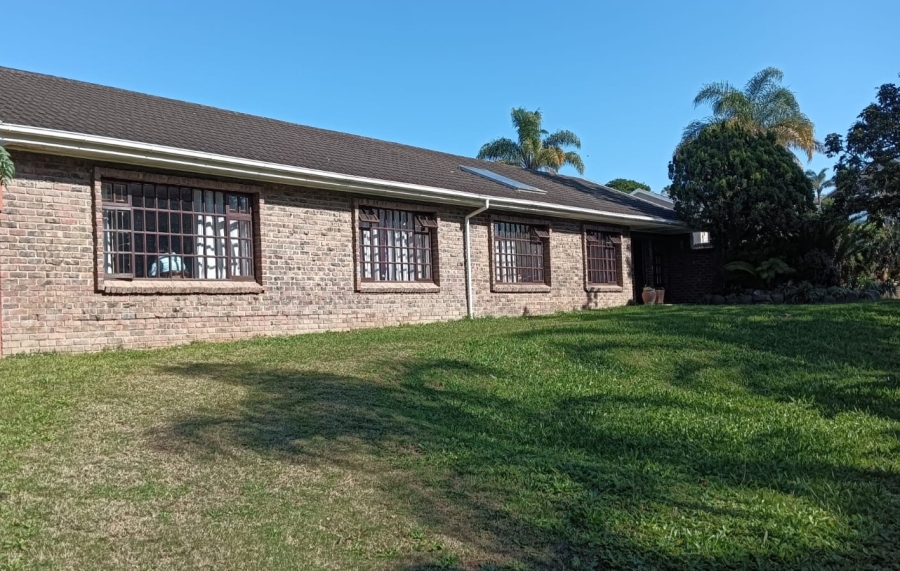 4 Bedroom Property for Sale in Dorchester Heights Eastern Cape